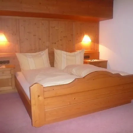Haus Heel Bach (Tyrol)